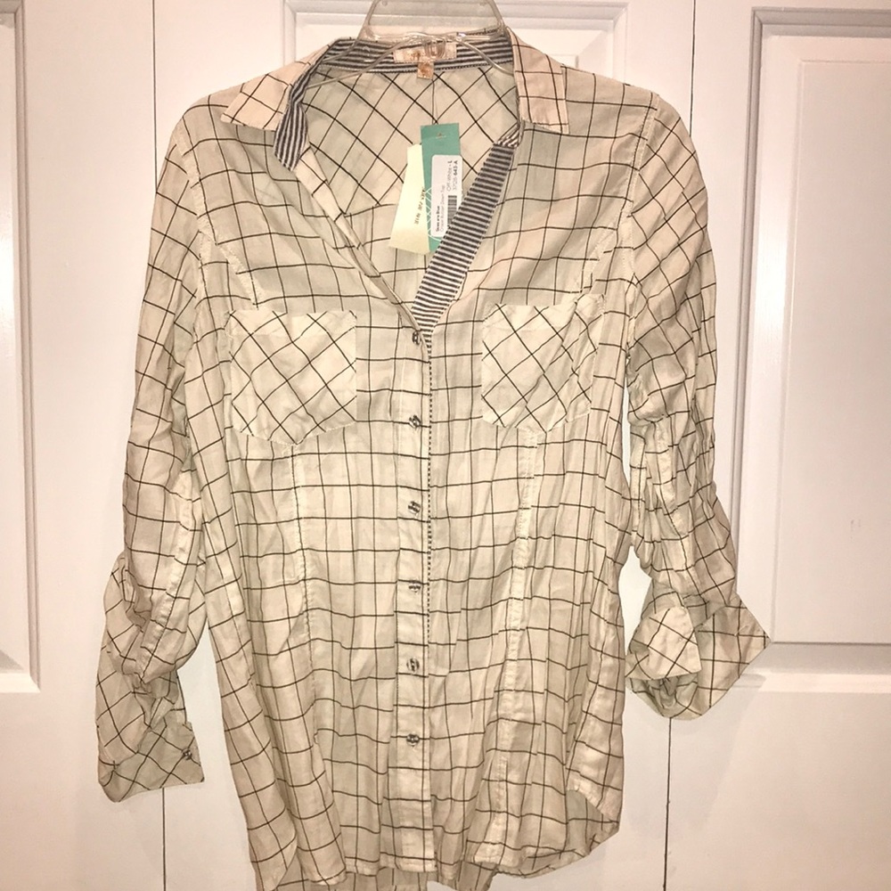 Skies are Blue button down top